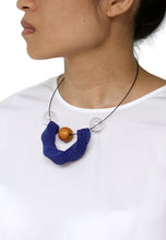 Load image into Gallery viewer, Wavy series - Brittany