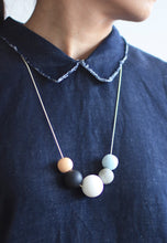 Load image into Gallery viewer, Round Series - Valentina