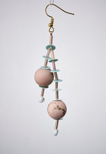 Load image into Gallery viewer, The Anther & Stigma Earring - Eustoma